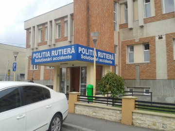 Prins la volan fără permis